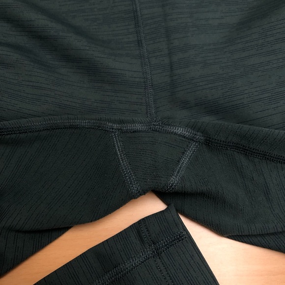 !LAST DAY!  Outdoor voices techsweat 7/8 flex XL - Picture 3 of 7